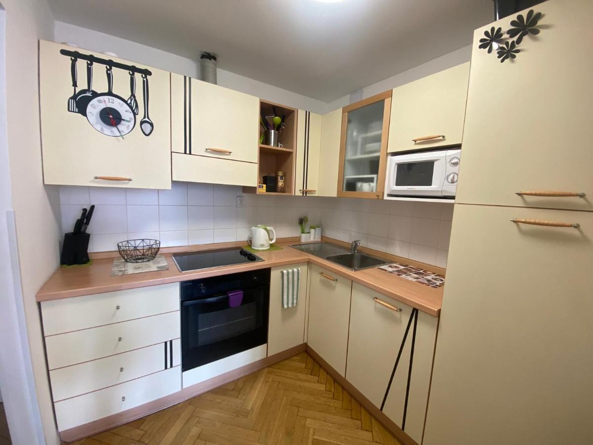 Fantastic Apartment In The City Center Prag Exterior foto