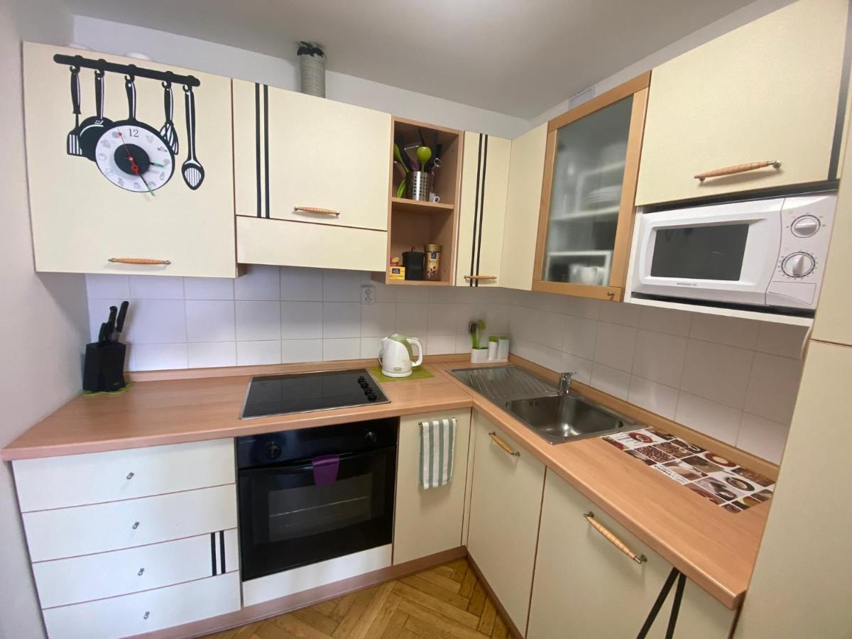 Fantastic Apartment In The City Center Prag Exterior foto
