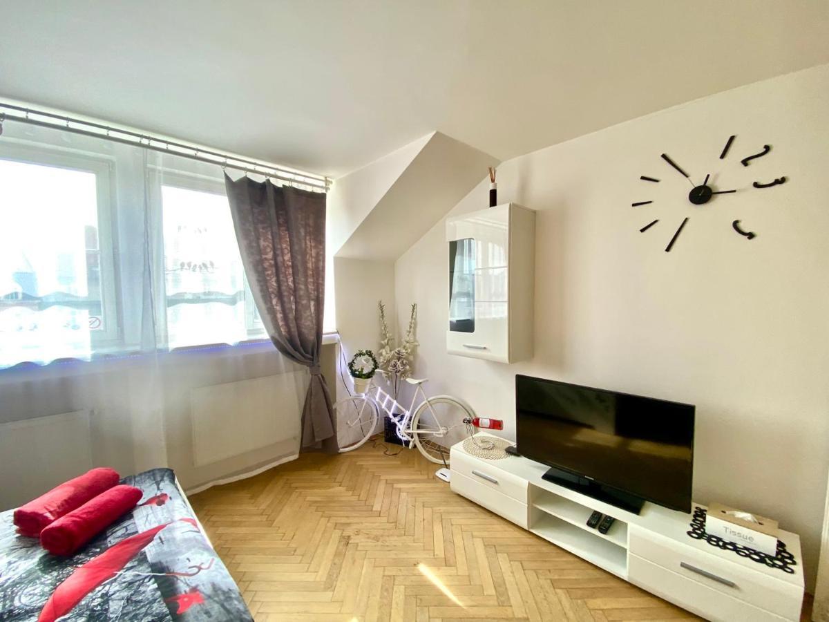 Fantastic Apartment In The City Center Prag Exterior foto