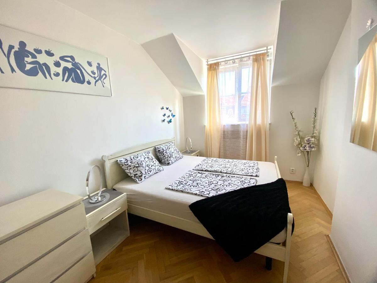 Fantastic Apartment In The City Center Prag Exterior foto